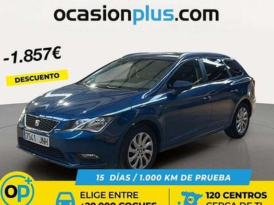 Usado Seat Leon ST Style 110 CV (80 kW) 2016 Azul Familiar