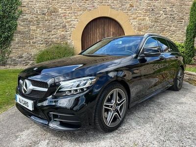 Usado Mercedes C220 194 HP (142 kW) 2020 Preto Carrinha