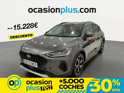 Usado Ford Focus Active 155 CV (114 kW) 2022 Gris