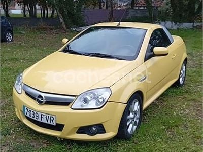 Amarillo Usado 2007 Opel Tigra Descapotable | 4500 €