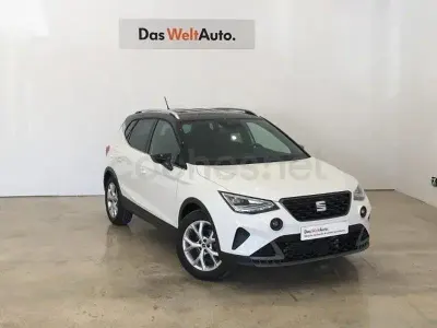 Nuevo Seat Arona FR 115 CV (84 kW) 2025 Blanco SUV