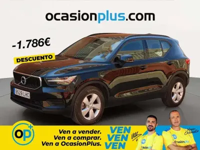 Usado Volvo XC40 Momentum 163 CV (119 kW) 2020 Negro SUV