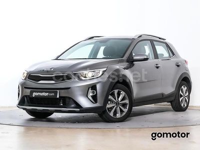 Gris / plata Usado 2024 Kia Stonic SUV | 18.490 € (Precio justo)
