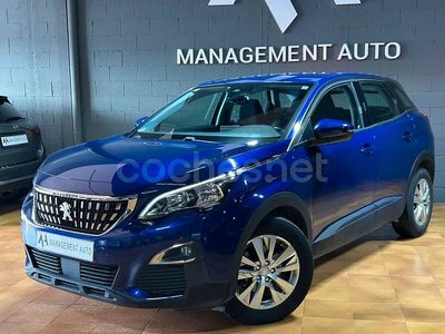 Usado Peugeot 3008 Allure 130 CV (95 kW) 2017 Azul SUV
