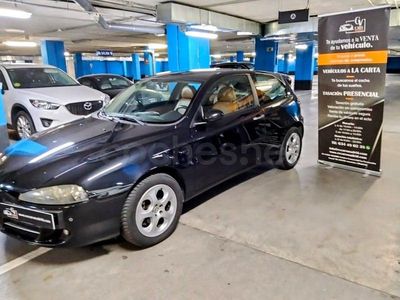 Usado Alfa Romeo 147 Progression 120 CV (88 kW) 2009 Negro Utilitario