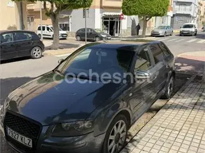 Usado Audi A3 Ambiente 105 CV (77 kW) 2005 Gris / plata Utilitario