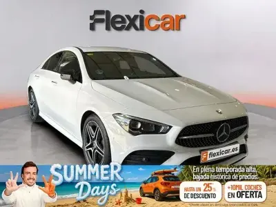 Usado Mercedes CLA200 163 CV (119 kW) 2019 Blanco Coupe
