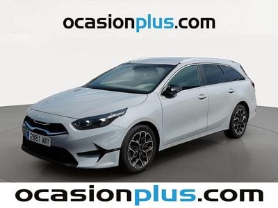 Używany Kia Ceed Style 100 KM (73 kW) 2025 Szary Hatchback