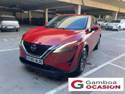 Usado Nissan Qashqai Acenta 159 CV (116 kW) 2023 Rojo SUV