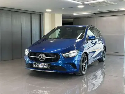 Usado Mercedes B220 139 CV (102 kW) 2023 Azul Utilitario