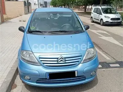 Usado Citroën C3 110 CV (80 kW) 2002 Azul Utilitario