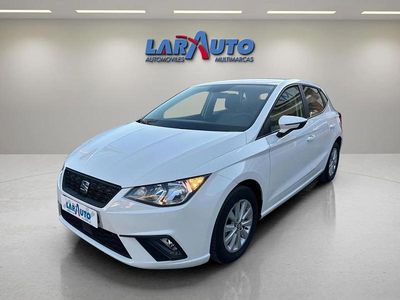 Usado Seat Ibiza Style 95 CV (69 kW) 2019 Blanco