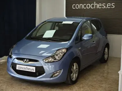 Usado Hyundai ix20 115 CV (84 kW) 2013 Azul Utilitario