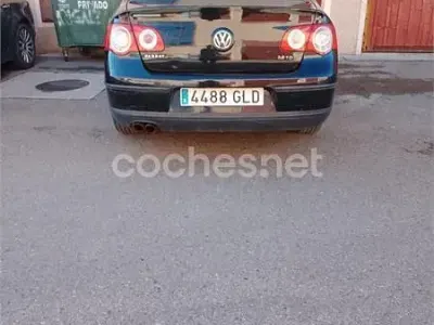 Usado VW Passat Edition 140 CV (102 kW) 2009 Negro Familiar