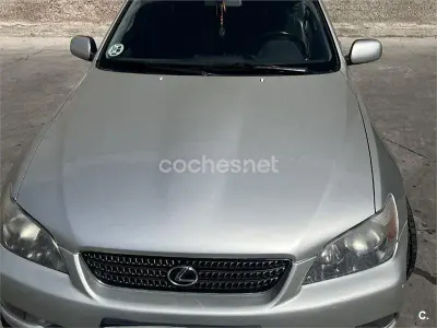 Usado Lexus IS200 Luxury Line 155 CV (114 kW) 2004 Blanco Familiar