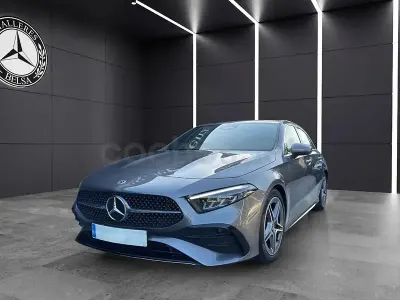 Usado Mercedes A200 150 CV (110 kW) 2025 Gris / plata Berlina