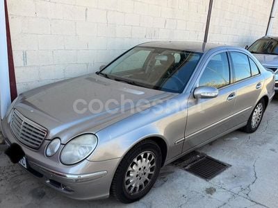 Mercedes E280