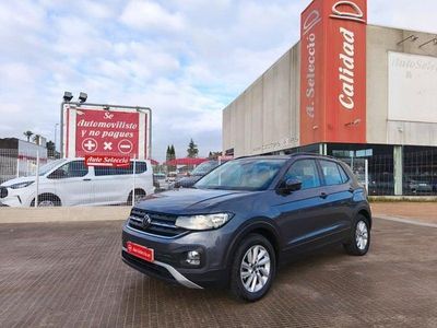 Usado VW T-Cross Advance 110 CV (80 kW) 2023 Gris / plata SUV