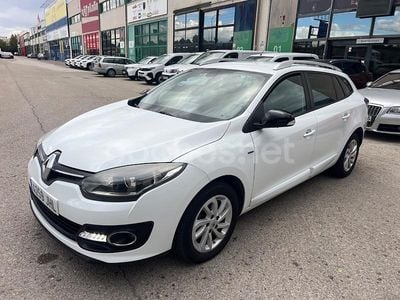 Usado Renault Mégane GrandTour Intens 95 CV (69 kW) 2015 Blanco Familiar