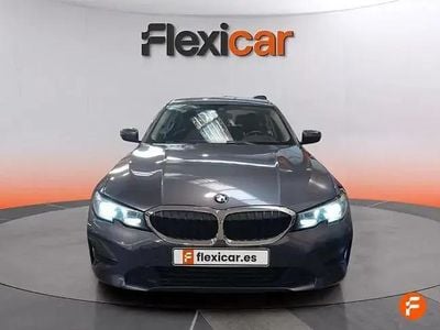 Usado BMW 318 150 HP (110 kW) 2019 Cinzento Sedan
