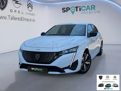 Usado Peugeot 308 Allure 130 CV (95 kW) 2022 Blanco Berlina