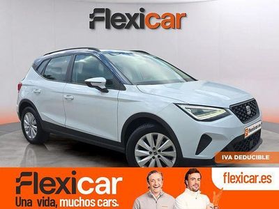 Usado Seat Arona Style 110 CV (80 kW) 2022 Blanco SUV