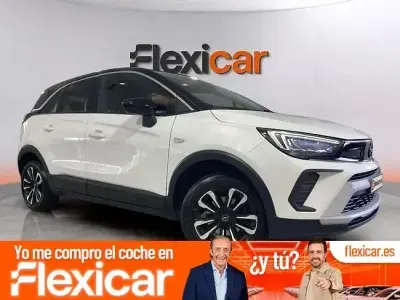 Usado Opel Crossland Elegance 130 CV (95 kW) 2024 Blanco SUV