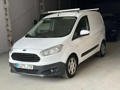 Käytetty Ford Transit