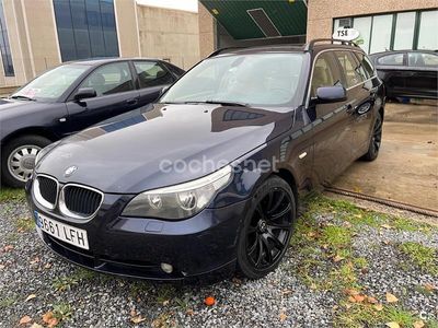 Usado BMW 530 193 CV (141 kW) 2005 Azul Familiar