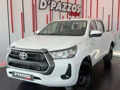 Usado Toyota HiLux 150 CV (110 kW) 2021 Blanco Pickup/Camioneta