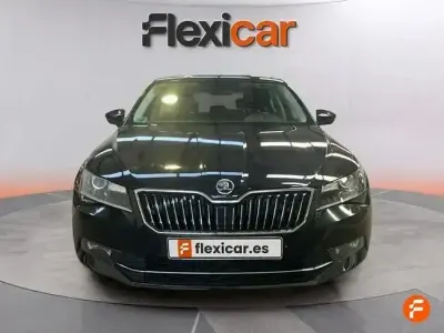 Begagnad Skoda Superb Style 150 HK (110 kW) 2017 Grå Sedan