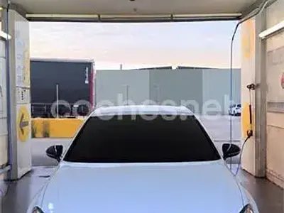 Usado VW Golf VIII GTI 245 CV (180 kW) 2020 Blanco Berlina