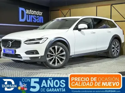 Käytetty Volvo V90 Pro 197 HP (144 kW) 2021 Valkoinen Farmari