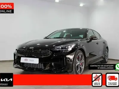 Usado Kia Stinger GT 269 CV (197 kW) 2021 Negro Utilitario