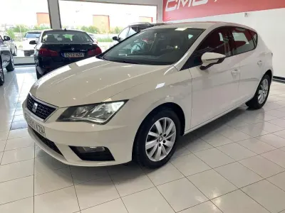 Usado Seat Leon Reference 116 CV (85 kW) 2019 Blanco Utilitario