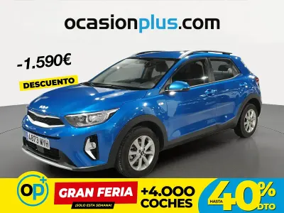 Usado Kia Stonic 79 CV (58 kW) 2025 Azul SUV