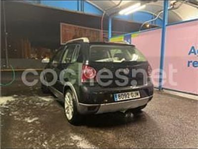 Usado VW Polo Cross 85 CV (62 kW) 2010 Negro Utilitario