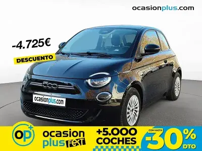 Begagnad Fiat 500e Action 69 kW (95 HK) 2022 Svart Halvkombi