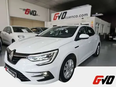 Usado Renault Mégane Equilibre 116 CV (85 kW) 2022 Blanco Utilitario