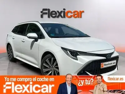 Usado Toyota Corolla Sport 180 CV (132 kW) 2022 Blanco Familiar