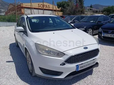 Usado Ford Focus Business Edition 95 CV (69 kW) 2016 Blanco Berlina