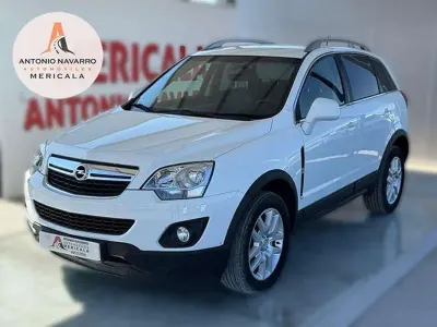 Używany Opel Antara Selective 163 KM (119 kW) 2012 Biały SUV