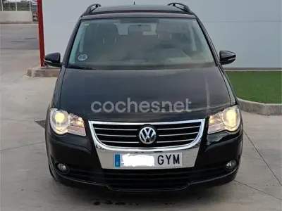 Usado VW Touran Edition 105 CV (77 kW) 2010 Negro Monovolumen