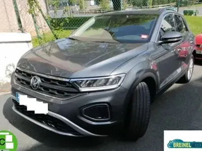 Usado VW T-Roc Advance 150 CV (110 kW) 2022 SUV