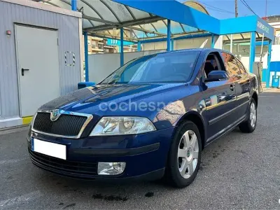 Usado Skoda Octavia Active 105 HP (77 kW) 2008 Azul Sedan