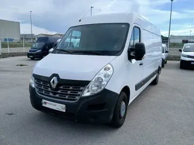 Usado Renault Master 110 CV (80 kW) 2019 Blanco Van