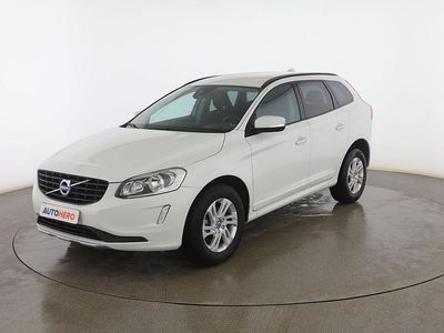Blanco Usado 2016 Volvo XC60 Kinetic SUV | 17.799 € (Un poco caro)