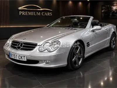 Usado Mercedes SL500 306 CV (225 kW) 2001 Gris / plata Descapotable