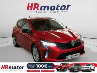 Usado Renault Clio Evolution 101 CV (74 kW) 2025 Rojo Utilitario