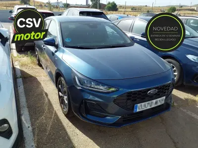 Usado Ford Focus ST-Line X 155 CV (114 kW) 2025 Azul Utilitario